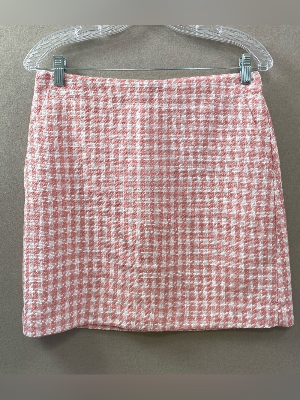 Loft women’s Pink Houndstooth Mini Skirt size 2 office pockets lined